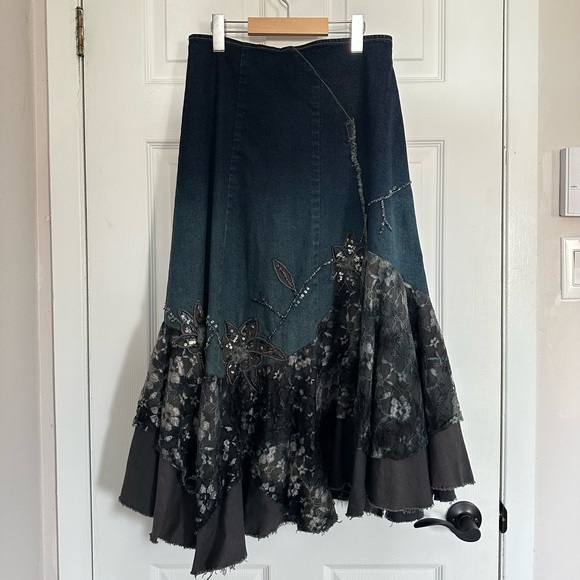 Dresses & Skirts - Denim Floral Lace A-Line Maxi Skirt